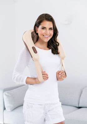 4D Nacken-Massagegerät MG 153 - Anwendung
