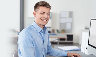 Person bewirbt sich bei Beurer
